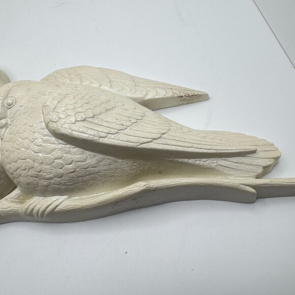 1977 Burwood Vtg 2 Pc Doves Wall Plaques Syroco Style Off-White Molded Plastic - Picture 9 of 10